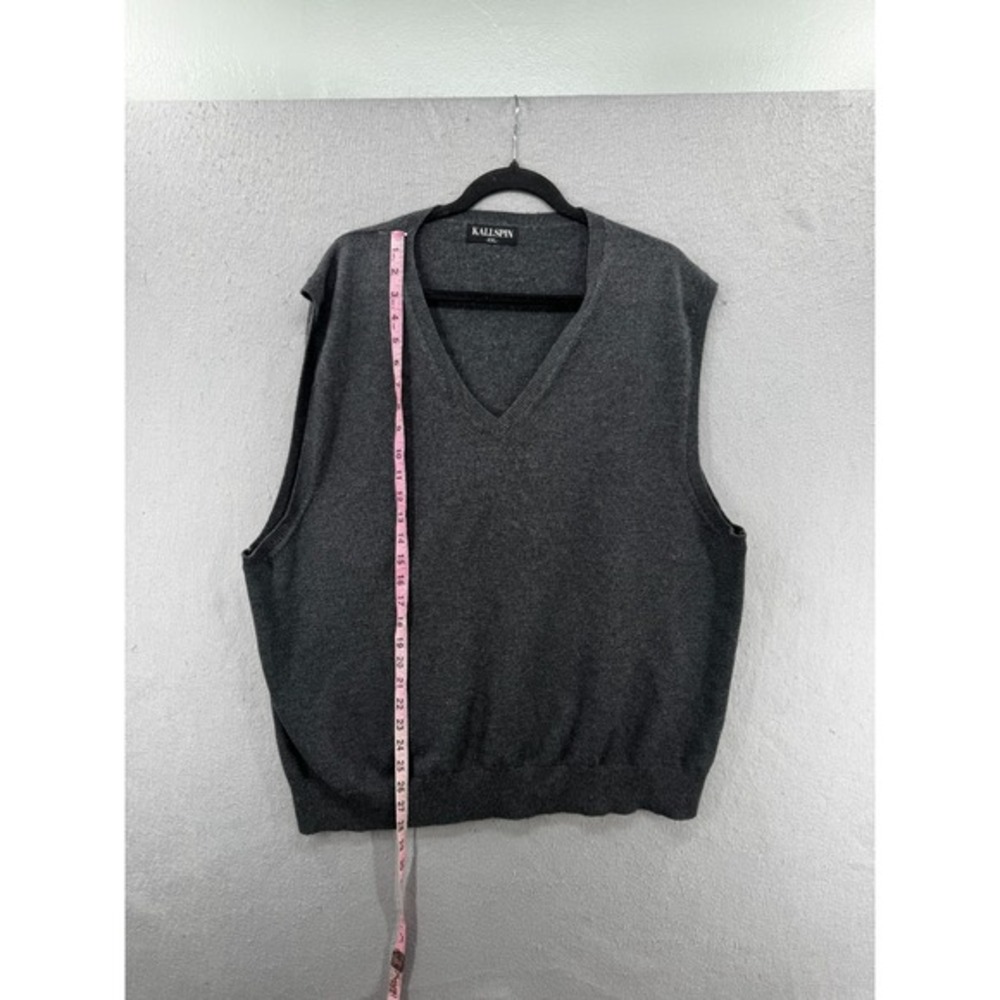 Kallspin Sweater Vest Size XXL Gray Wool Blend Soft Lightweight Academia Neutral - Picture 3 of 9